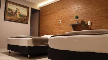Hotel Simon Plaza