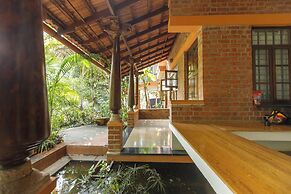 Kerala Style Villa by Stayjade