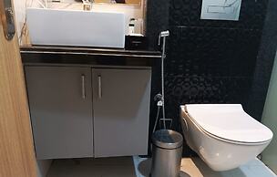 Luxus Inn Hotel