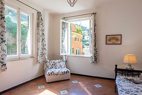 Middle Apartment Vernazza
