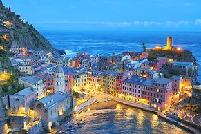 Middle Apartment Vernazza