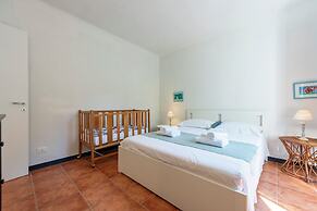 Yard Apartment Vernazza