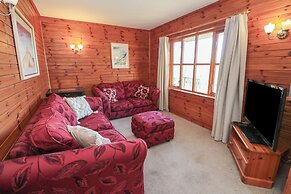 Creag Mhor Lodge