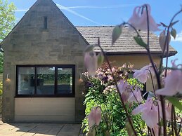 Stoneycross Cottage