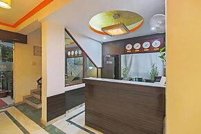 Tipsyy Inn Suites 006
