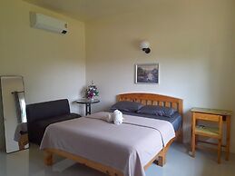 Jayzada Fang Resort