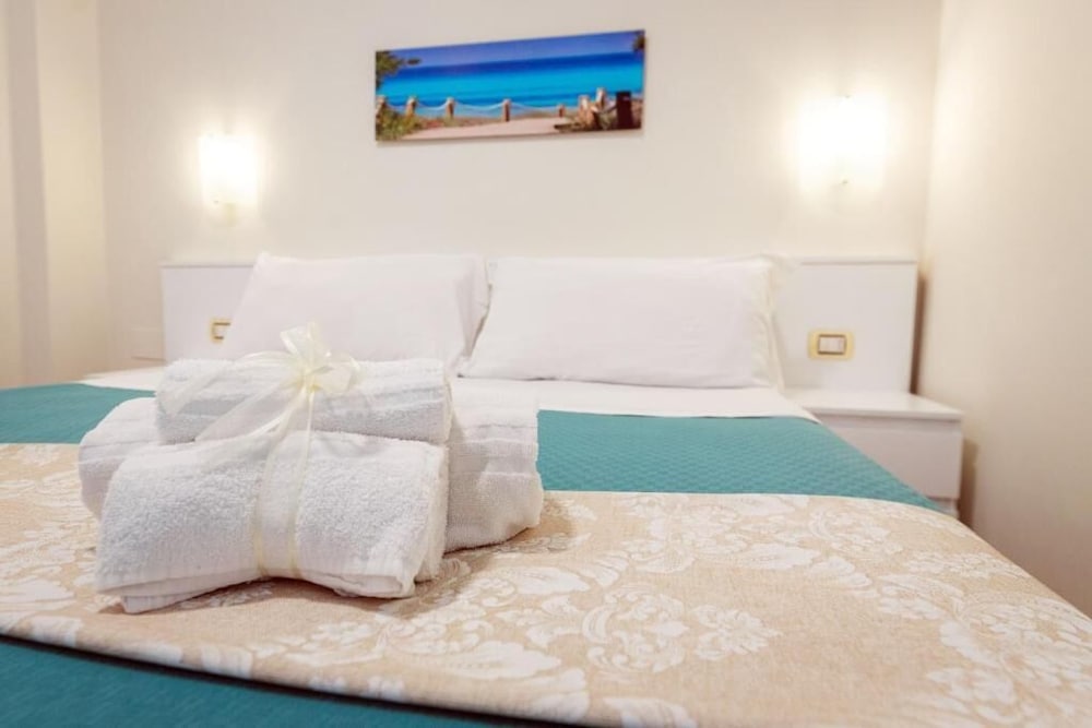 CVM Mare Luna Guesthouse