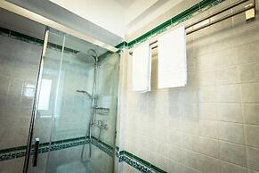 CVM Mare Luna Guesthouse