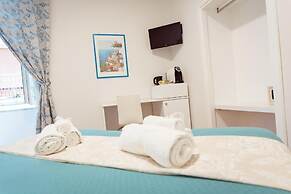 CVM Mare Luna Guesthouse