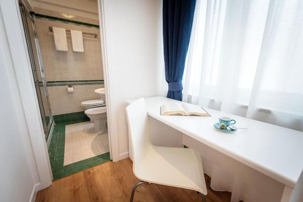CVM Mare Luna Guesthouse
