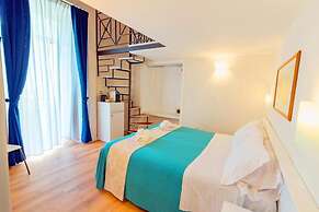 CVM Mare Luna Guesthouse