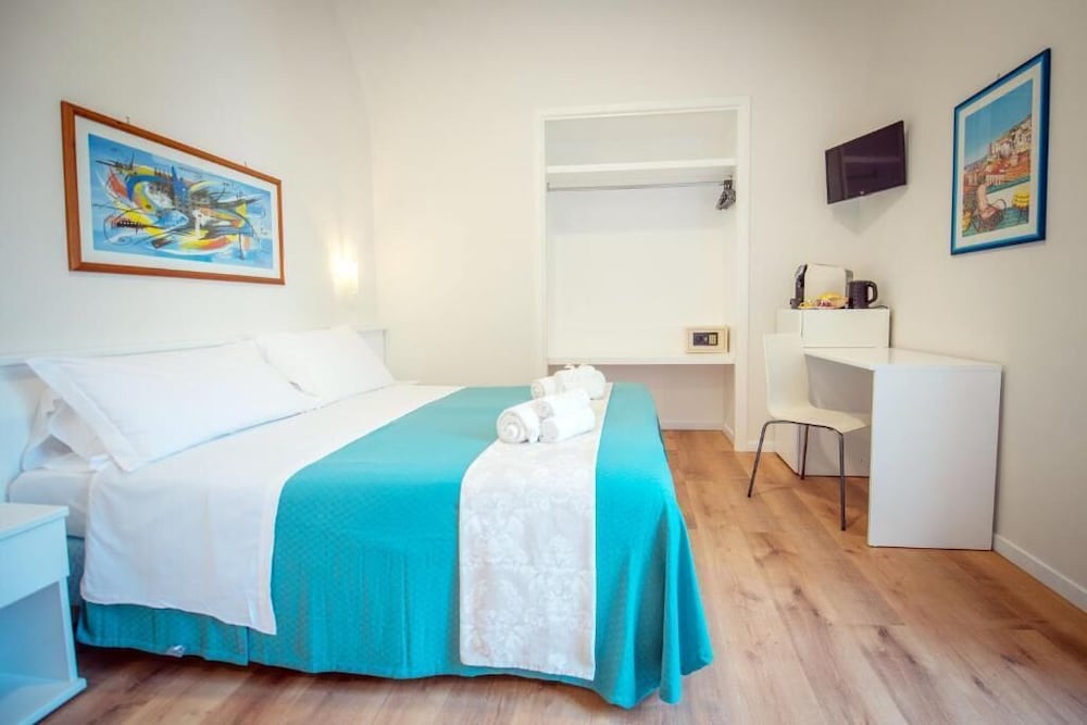 CVM Mare Luna Guesthouse