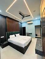 Hotel Airport Suites