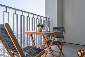 Vogue | Downtown with Direct Access to Dubai Mall