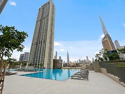 Vogue | Downtown with Direct Access to Dubai Mall