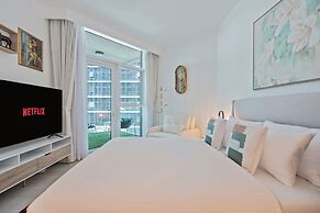Sophisticated Studio Escape – Luxury Design