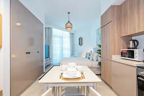 Sophisticated Studio Escape – Luxury Design