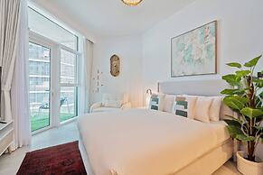 Sophisticated Studio Escape – Luxury Design