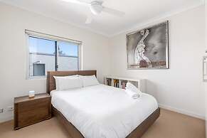 Beachfront Luxury 3 Beds With Ocean View Balcony