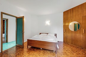 The Arco Round House