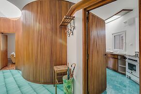 The Arco Round House