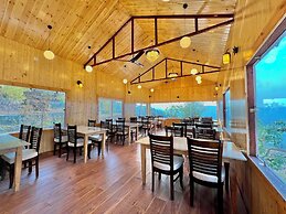 Hilltop Haven Hotel And Resort