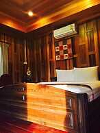 Siri Lagoona Resort