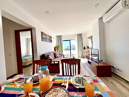 Vilamoura Design 2 by Homing