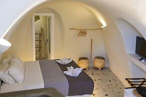 Anaktos Cave Houses