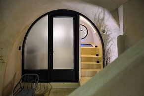 Anaktos Cave Houses