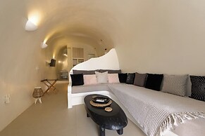 Anaktos Cave Houses