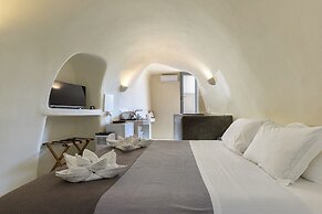 Anaktos Cave Houses
