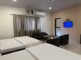 FARM REGENCY GORAI