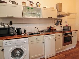 Catherine Parrs Sewing Room