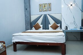 Hotel Pleasure Landmark