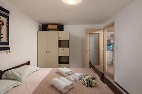 The Wave - Apt With Seaview and Garden