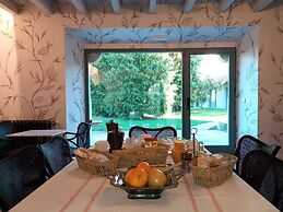 CASA LUCA DE TENA