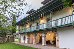 CASA LUCA DE TENA