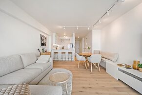 Luxury Sea View Apartment
