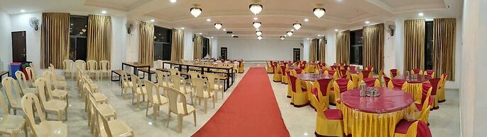 hotel white palace