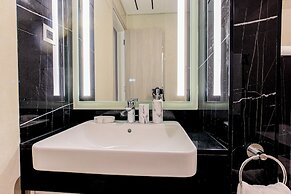 Stylish Stu in Medore Modern Amenities