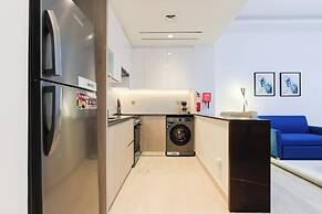 Stylish Stu in Medore Modern Amenities