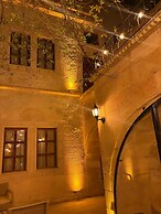 Ekoton Cave Hotel