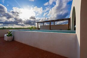 Stylish Tulum Retreat With Private Pool & Terrace
