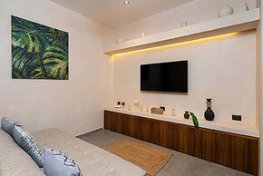 Stylish Tulum Retreat With Private Pool & Terrace