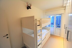 Apartment in Duinbergen With Beachfront Views