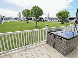 99 Cherry Park