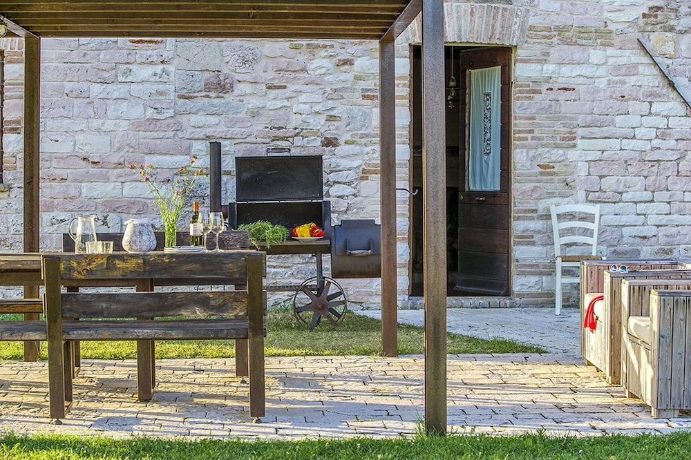 Checello 12 in Cagli