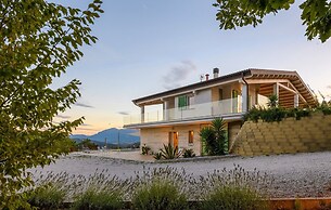Villa Montefalcone 8