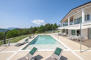 Villa Montefalcone 8